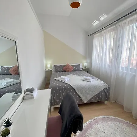 Dream شقة موستار